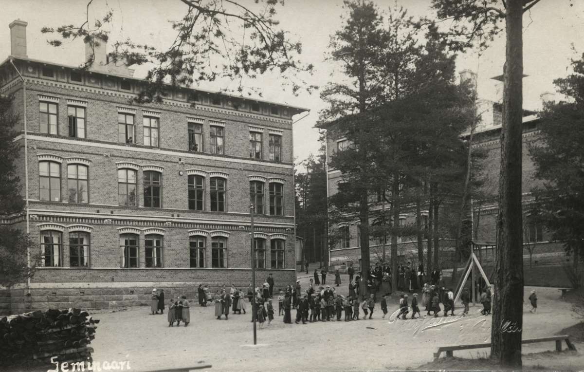 Jyväskylän yliopiston tiedemuseo